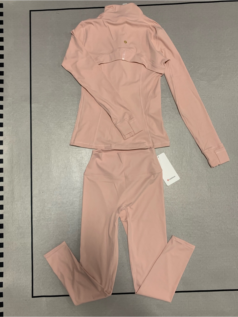 lululemon athletica Blush Pink Bomber Jacket & Leggings Set - Picture 2 of 6